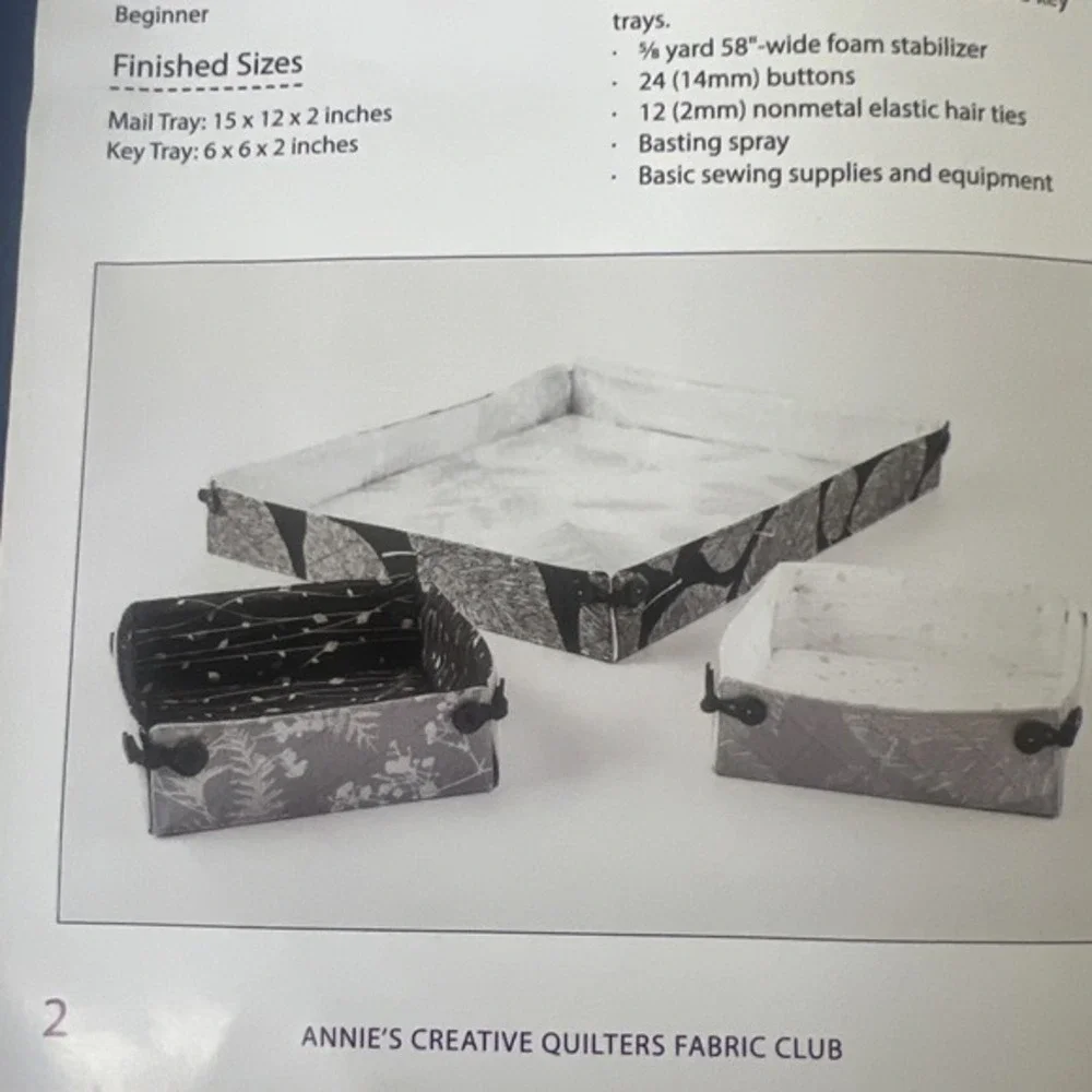 Annie's Holiday‎ Quilters Club Sparkle & Fade Catch-all Trays Hoffman Fabric New